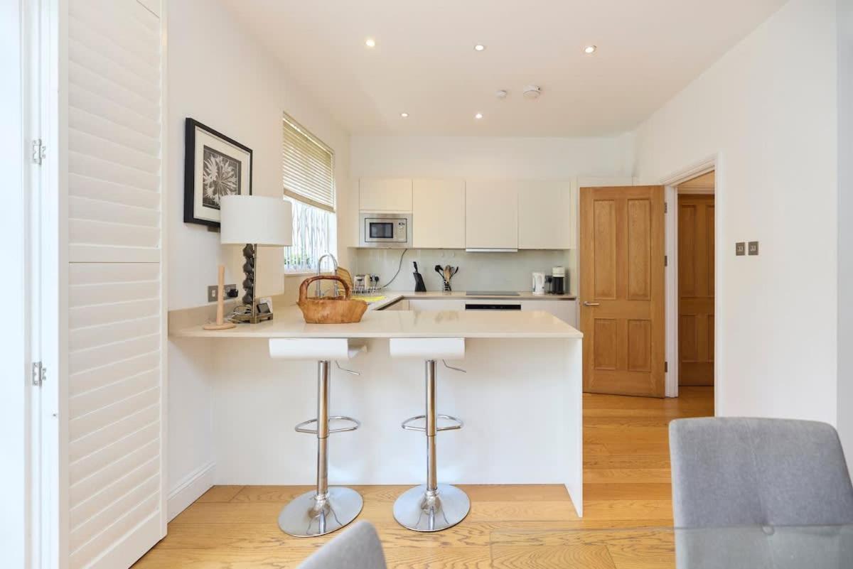 The Porchester Gardens - Modern & Bright 4bdr With Garden And Parking Apartamento Londres